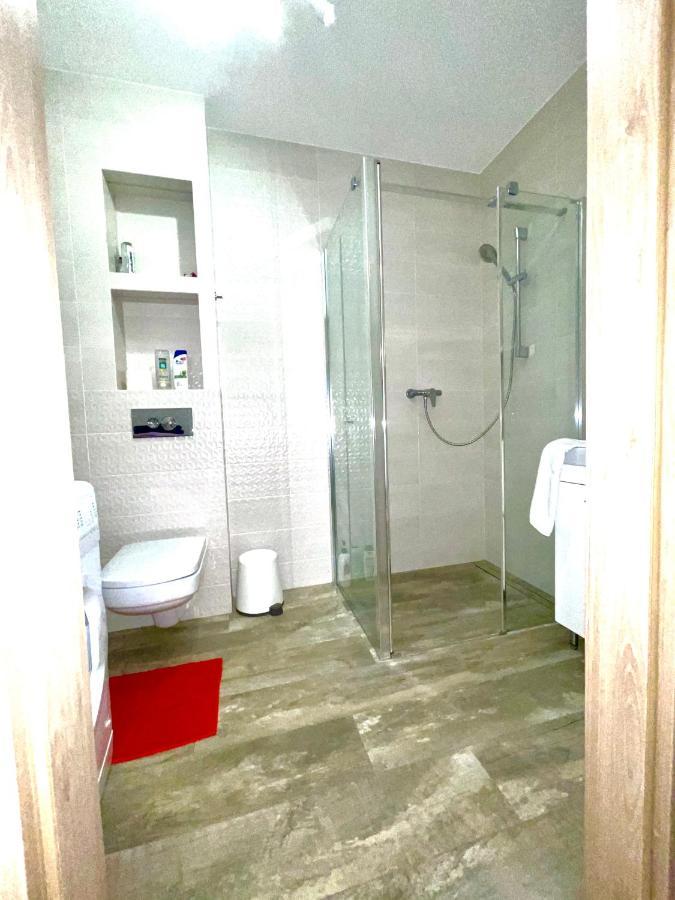 48m W Centrum Grojca Grojec (Masovia)