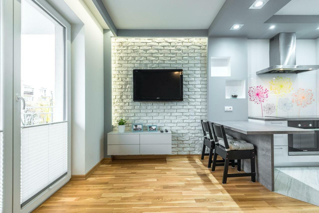 48m W Centrum Grojca Апартаменти Grojec (Masovia)