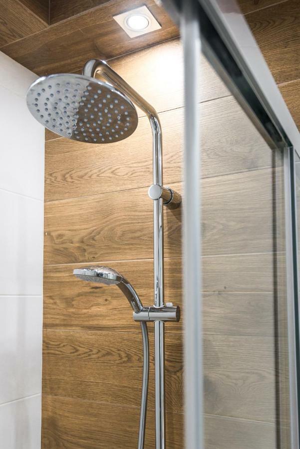 48m W Centrum Grojca Апартаменти